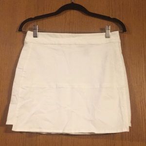 NWT FOREVER 21 White Denim Zip Up Back Skirt
